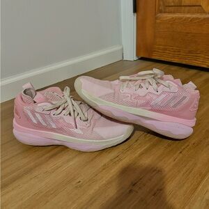 ADIDAS | MENS ADIDAS DAME 8 SAKURA SHOES SZ 8